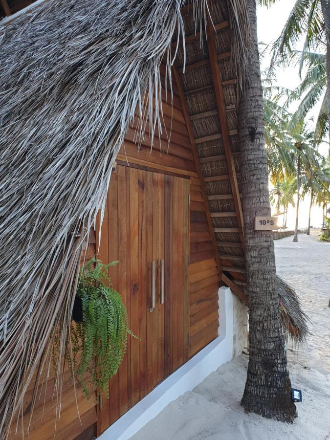 81 Palms Resort Nembrala Eksteriør billede